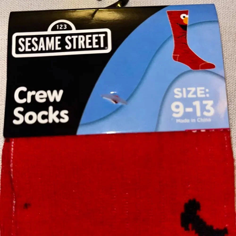 Sesame Street Elmo/Cookie Monster  2-Pair Adult Novelty Crew Socks